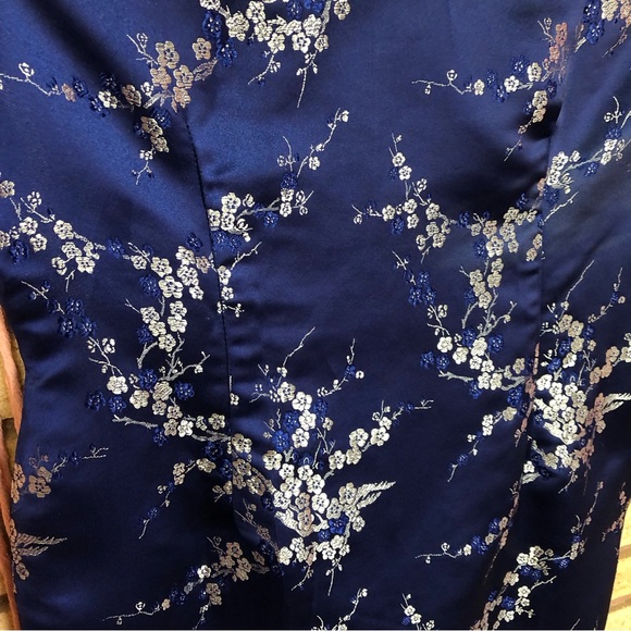 Cobalt Blue/Silver Floral Cheongsam Dress - Silk Dress - XS - Bust 29 - Size 0-2 - Picture 10 of 10